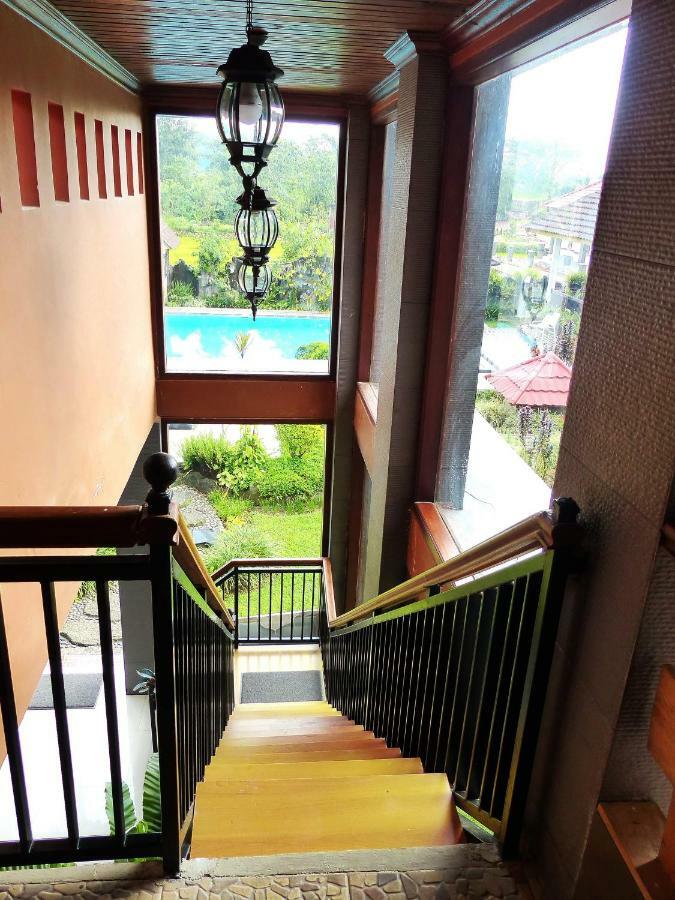 Toraja Torsina Hotel Рантепао Екстер'єр фото