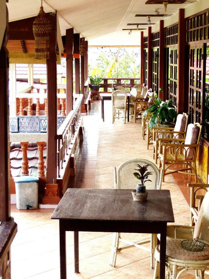 Toraja Torsina Hotel Рантепао Екстер'єр фото
